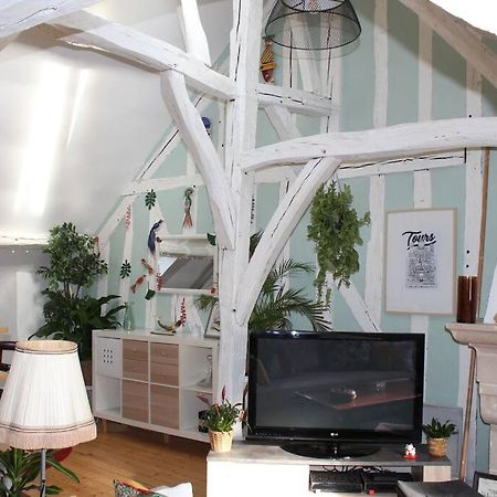 Charmant Appartement Vieux ตูร์ ภายนอก รูปภาพ
